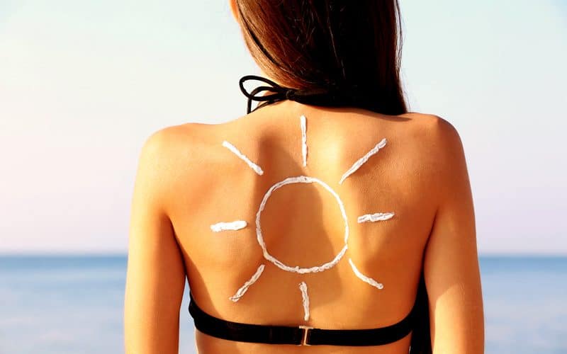 8 astuces pour préparer votre peau au soleil